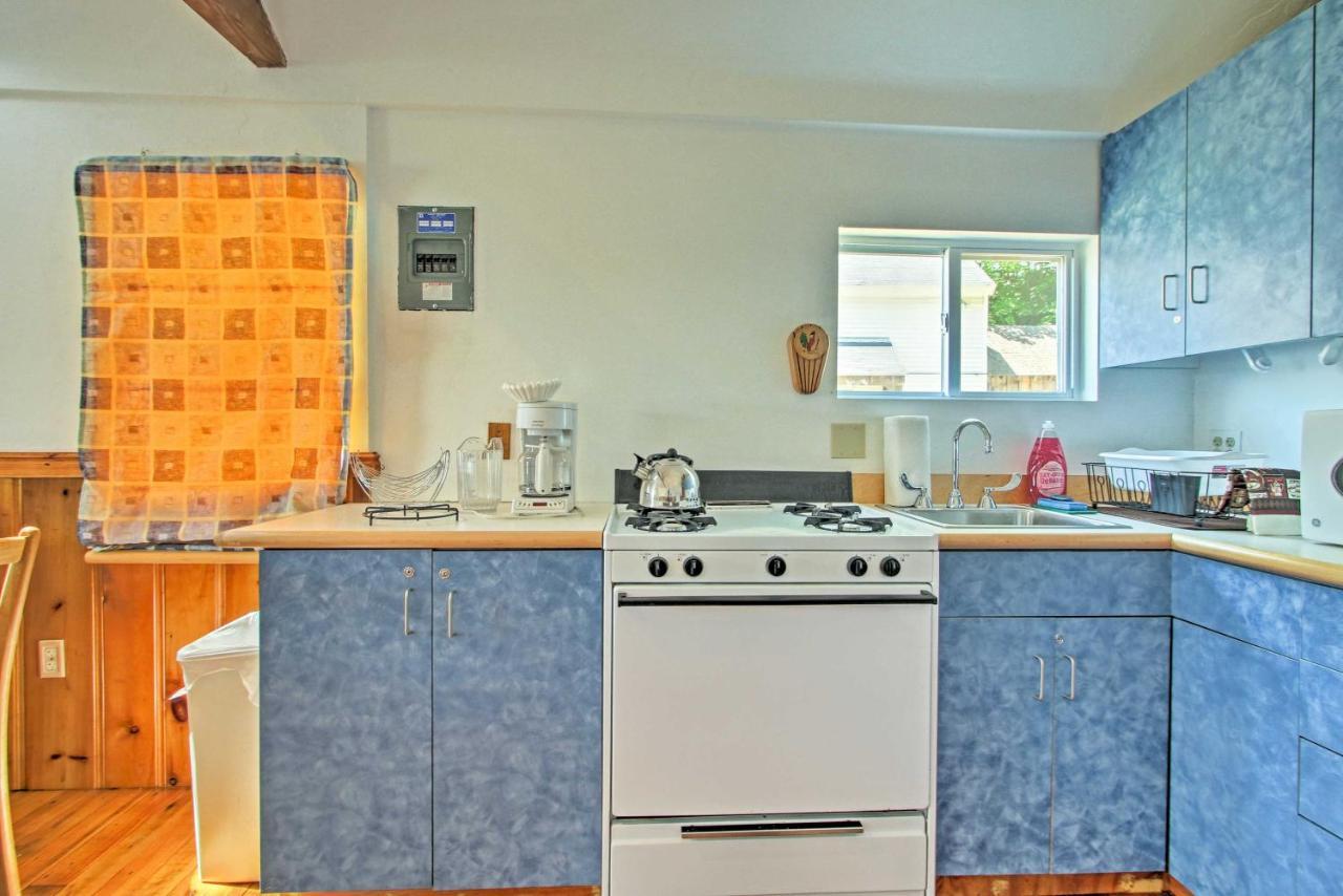 Lakefront Rumney Retreat With Shared Dock And Beach! Εξωτερικό φωτογραφία